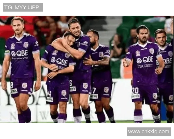 阿哈尔与梅尔瓦的激烈对决揭示足球战术的博弈与激情